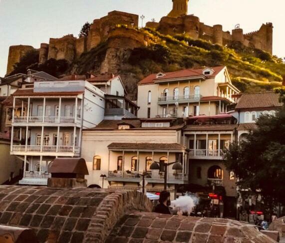 Mariele Apartment In The Heart Of Old Tiflis Exterior foto
